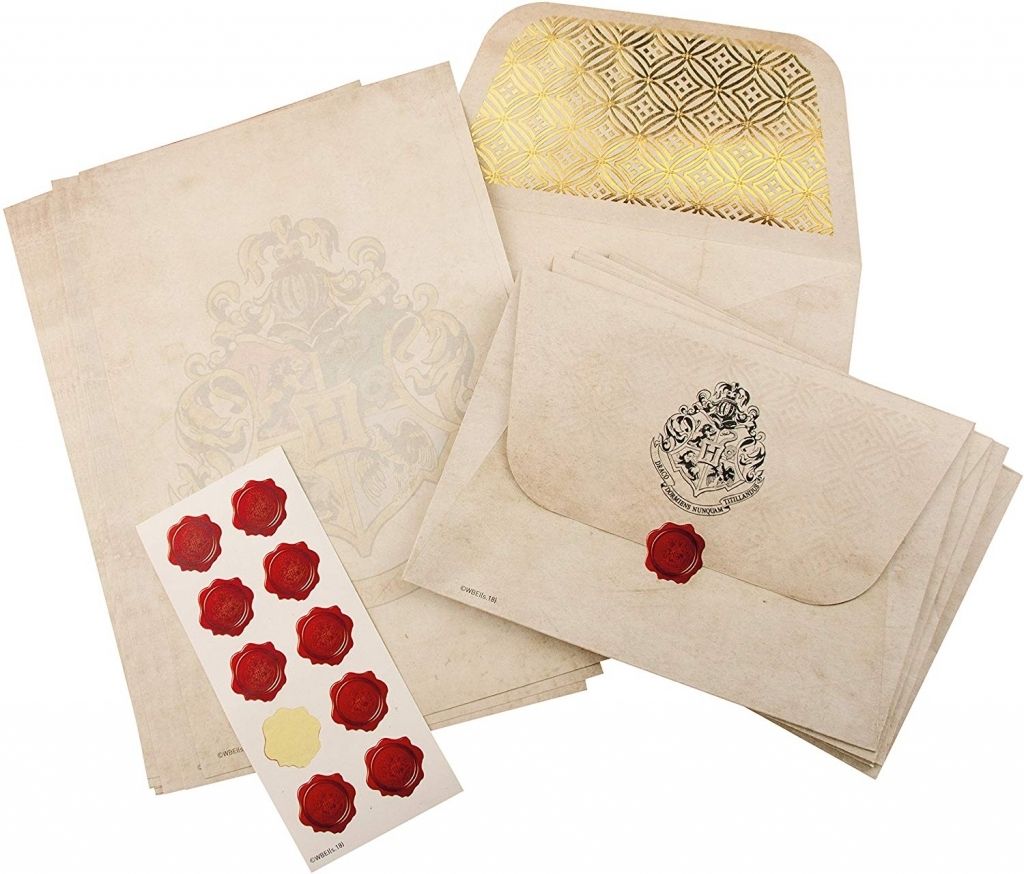 Paladone Hogwarts Letter Writing Set - Beige