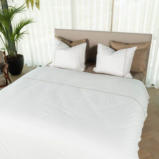 Kayori Sasaki Dekbedovertrek Perkal - 140x200-220 cm +1 sloop - Eenpersoons - Crispy Hotelkwaliteit - Wit