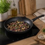 alpina Koekenpan Ø28 cm – Inductie Koekenpan – Aluminium Pan - PFOA Vrij - Antiaanbaklaag