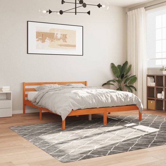 vidaXL Bedframe massief grenenhout wasbruin 200x200 cm