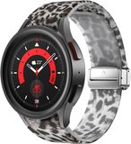 Strap-it Smartwatch bandje - Clear Leopard magnetisch siliconen bandje geschikt voor Samsung Galaxy Watch 7 (40 & 44mm) / Galaxy Watch 6 (Classic) / Galaxy Watch 5 / Galaxy Watch 5 Pro / Galaxy Watch 4 / Galaxy Watch 4 Classic / Watch FE