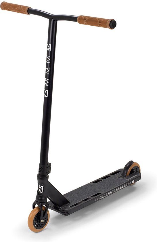 Slamm Treason Stuntstep Black | Stuntstep | Zwart | Aluminium | 2021