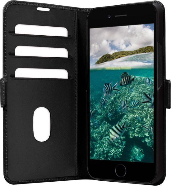 dbramante1928 Copenhagen Book Case for Apple iPhone 6/6s, 7, 8, SE (2022) - Black Leather with Card Holder