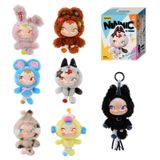 52TOYS NINNIC Série We Are Different Boîte Mystère Pendentif en Peluche Poupée de Collection Tendance Décoration de Bureau Cadeau d'Anniversaire Une Figurine Aléatoire par Commande