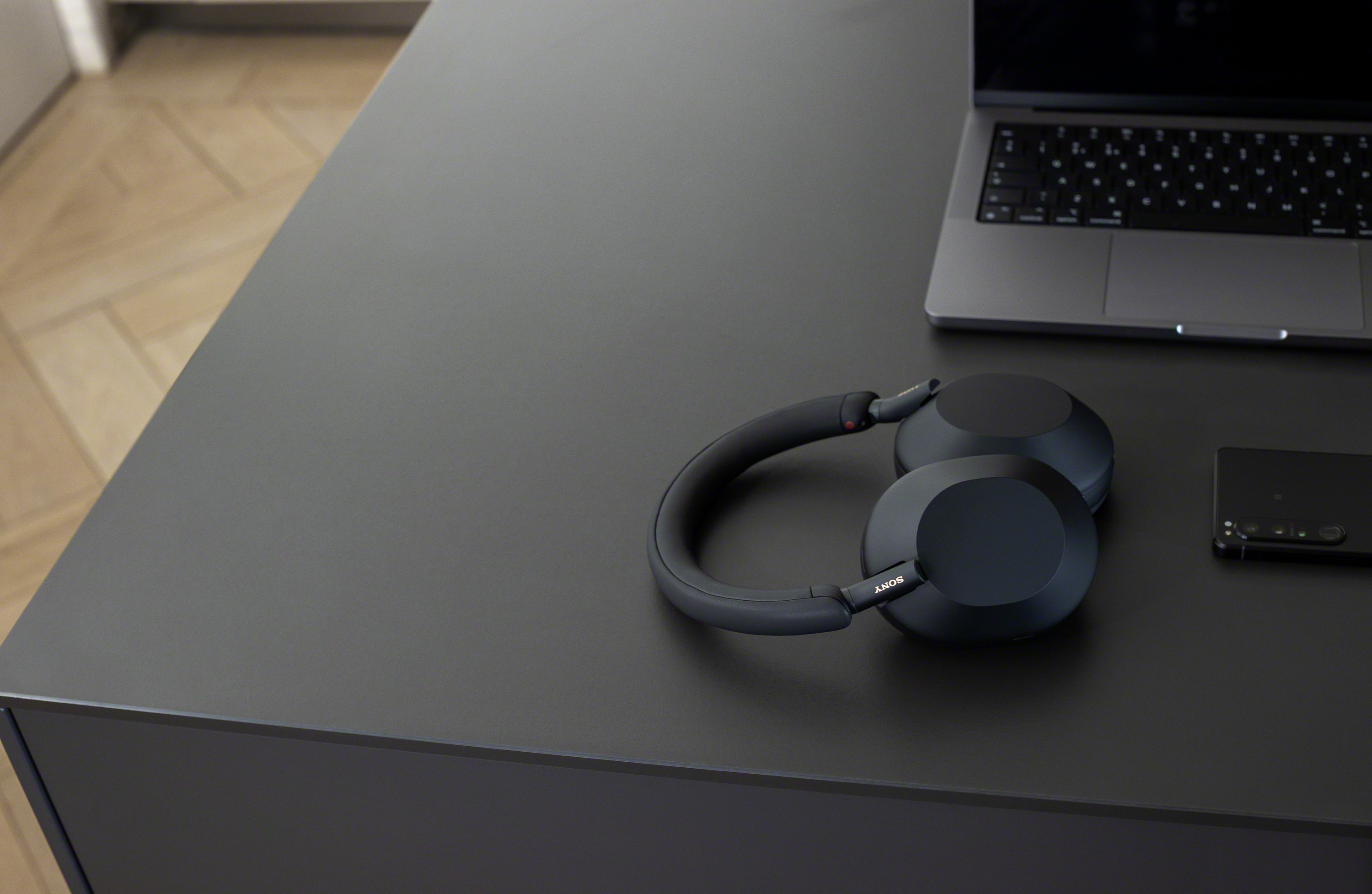 Sony WH-1000XM5 Noise Cancelling Headphones - Black