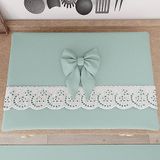 PETTI Artigiani Italiani - Decoratieve afdekking voor de kookplaat, katoen met Sangallo-kant en strikken, 70 x 50 cm, Aqua