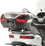 Topcase Givi Specific plate for MONOKEY® boxes MP3 300ie (14-15)/ MP3 500ie (14-15)