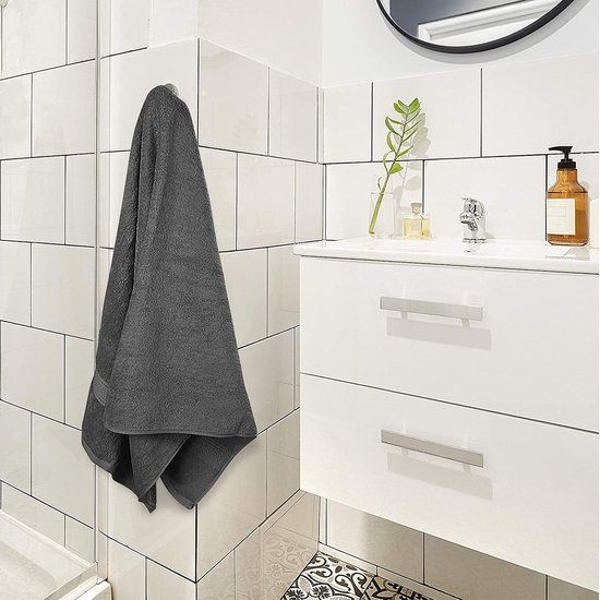 Utopia Towels - Badhanddoekenset, 4-pack - Premium 100% Ring Spun Cotton - Snel droog, zeer absorberend, zacht aanvoelende handdoeken, perfect voor dagelijks gebruik, 69 x 137 cm (Grijze)
