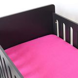 Hoeslaken, Trois Kilos Sept Hoeslaken voor baby's – 100% katoen – Oeko-Tex®-label – stretch jersey – framboos – 70 x 140 cm