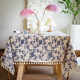 YUURAINVUVU Frans vintage blauwe roos katoenen linnen stof met bloemen, stiksel met kwastjes rechthoekig tafelkleed voor keuken | eetkamer | tafelblad | decoratie | theekransje | Boerderij (140 x 180