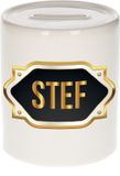 Bellatio Decorations Spaarpot met voornaam Stef - wit - met goud/zwart embleem - 8 x 9 cm - keramiek - met afsluitdop - cadeau verjaardag