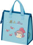 Skater Ghibli - Ponyo on the Cliff - Koeltas Ponyo in de Oceaan