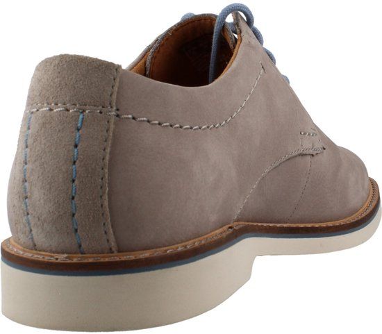 CLARKS ATTICUS LTLACE Grijs