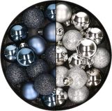 Merkloos / Sans marque Kaemingk B.V. 28x stuks kleine kunststof kerstballen nachtblauw en zilver 3 cm