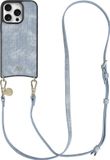 AVY Hoesje Geschikt voor Apple iPhone 16 Pro Max | Compatibel met MagSafe | Kunstleren Case met Telefoonkoord | Crossbody | Denim | Long Denim