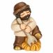 THUN - Man met hooivork en bruin hooi van keramiek, 5,2 x 4,3 cm, hoogte 7,9 cm, collectie klassieke kribbe