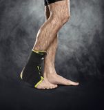 Select Derbystar Sportartikelfabrik GmbH Select Enkelbandage met vetersluiting 700060 Zwart Katoen