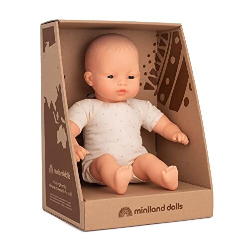 Miniland Dolls: Aziatische pop 32 cm met zacht lichaam. Levering in geschenkdoos.