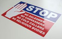 Stop The StickerShop Stop Cold Calling Deursticker – No Cold Callers – No Religious Groups – No Salesmen – Volledig Weerbestendig Sign