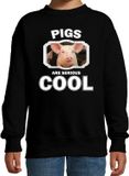 Bellatio Decorations Pigs are serious cool Dieren varkens sweater zwart kinderen - trui jongens/ meisjes - cadeau varken/ varkens liefhebber - kinderkleding / kleding 110/116