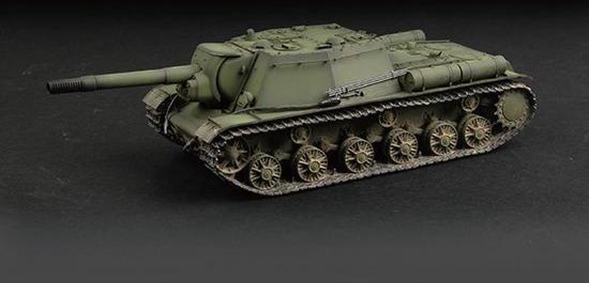 Trumpeter Soviet SU-152 Self Propelled Heavy Howitzer Early