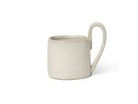 Ferm Living Tasse Flow 36 cl blanc cassé moucheté