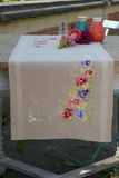 Bedrukte VERVACO Borduurpakket Voorbedrukt Kruissteek Tafelloper Kit VIOOLTJES Kruissteekpakket Voorgedrukt 40 x 100 cm Tafellinnen Decor Handwerken Pakket Knutselen voor Volwassenen Creatief Cadeau