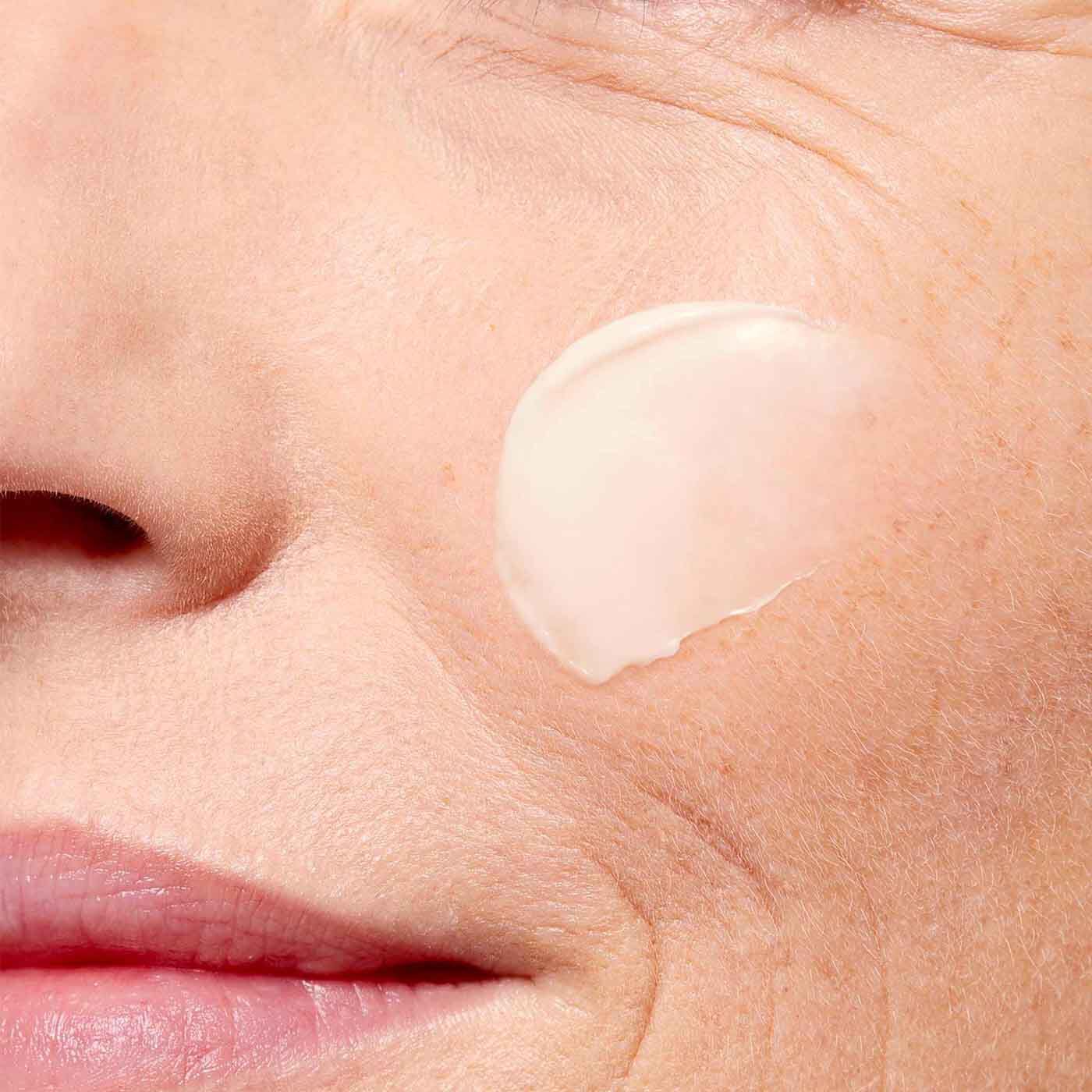 Clarins Super Restorative SPF 15 Day Cream - 50ml