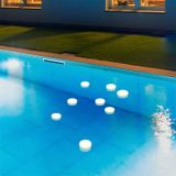 New Garden Papaya 12 - buiten zwembadverlichting magnetisch oplaadbare batterij - met afstandsbediening - RGB + W (2700K) - Ø 12 x 3,5 cm - IP68 - wit