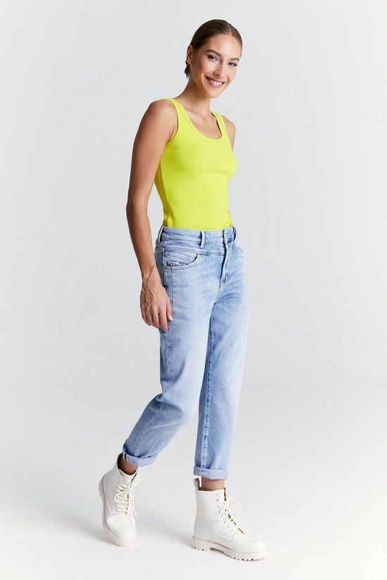 Cup of Joe Denim Victoria Boyfriend Jeans Light Blue W30 x L32