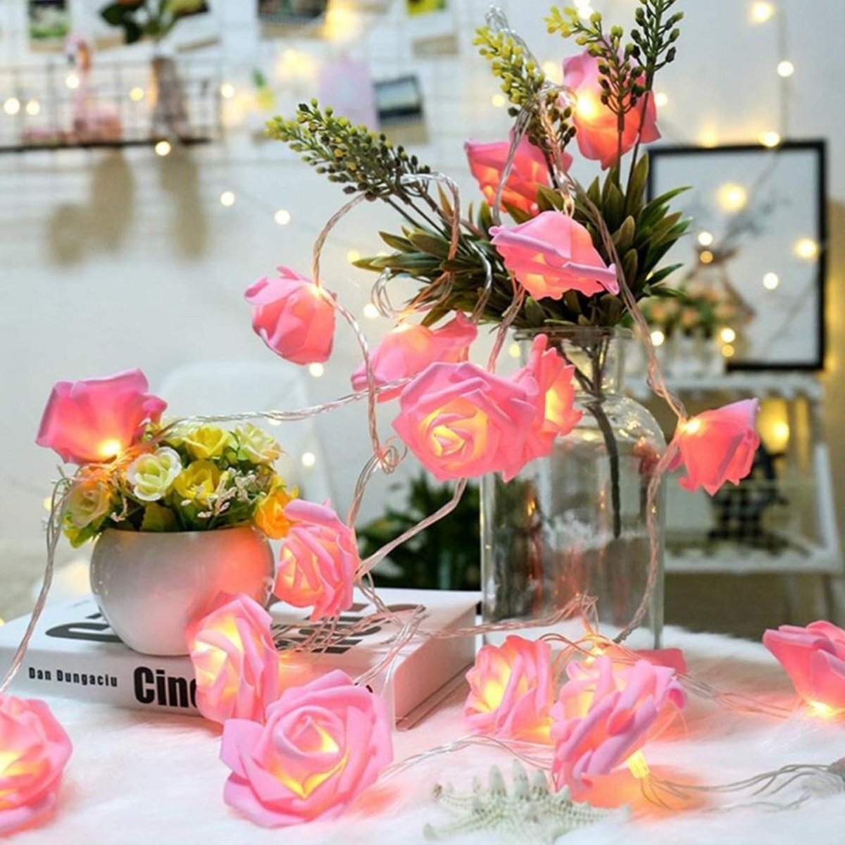 Lynn's Led lampjes slinger - Bloemen - 3 meter - 20 lichtjes - Roze rozen - Warm licht - Bruiloft - Batterij