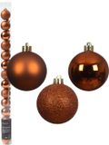 Decoris Mini kerstballen - 14x st - koper/cognac bruin - D3 cm - kunststof