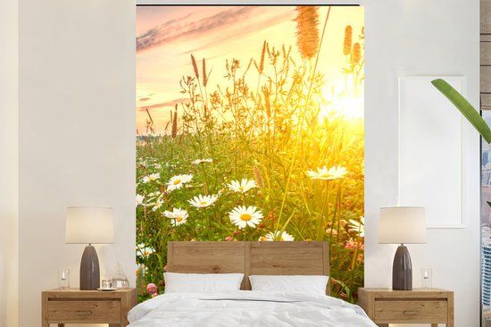 Nr1Wallpaper Fotobehang Bloemen - Madelief - Natuur - Zon - Horizon - 170x260 cm - Vliesbehang