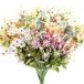AUMVEYI Kunstmatige kleurrijke madeliefjes bloemen 6 bundels UV-bestendige nep plastic planten veelkleurig faux groen zijde wilde bloem bulk boeketten voor thuis binnen buiten middelpunt veranda