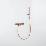 Fortifura Calvi Thermostatische badkraan met staafhanddouche, handdouchehouder en gladde doucheslang - PVD - geborsteld koper