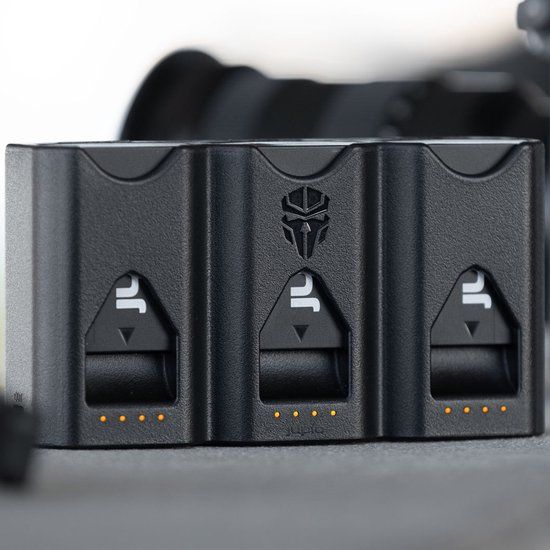 Jupio Pr1me Gear Tri-Charge NP-FZ100 - Black