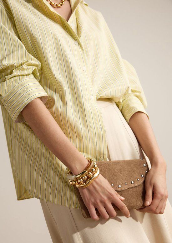 Manfield - Bruine suède clutch met zilveren studs