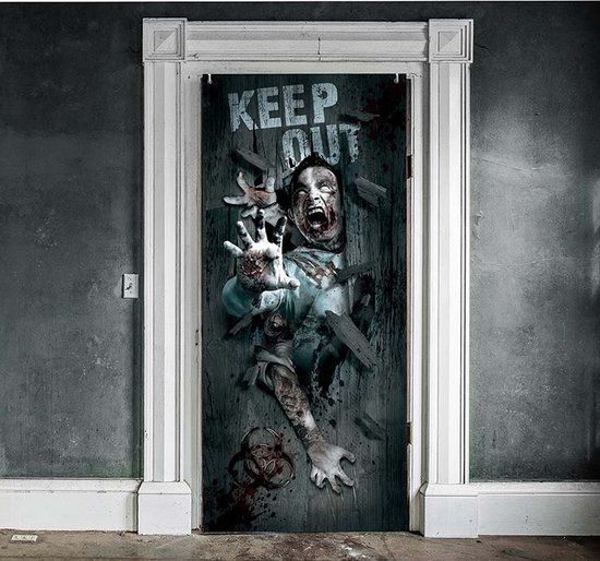 Fiestas Guirca - Deurdecoratie Zombie Attack - 180 cm
