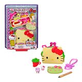 Mattel Hello Kitty GVB33, Tacofeest Compacte Speelset met 2 Sanrio Minifiguren, Schrijfblok en Accessoires, mooi cadeau voor kinderen vanaf 4 jaar
