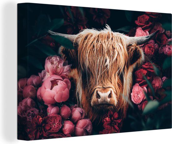 OneMillionCanvasses Canvas Schilderij - Schotse Hooglander - Bloemen - 150x100 cm