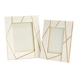 Main + Mesa Uniek patroon zittende fotolijsten 2-delige set, gebroken wit/gouden lijnen, 5" x 7" en 4" x 6"
