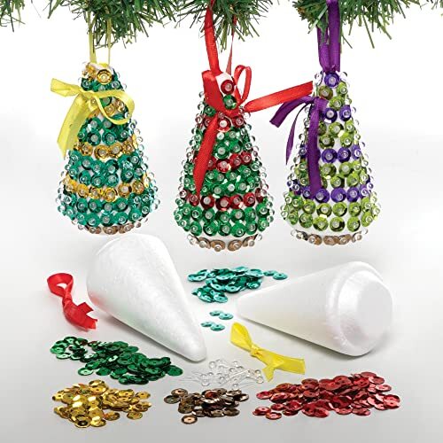 Baker Ross FE881 kerstboom pailletten decoratie sets - set van 3, boomdecoratie, hangende decoraties voor kinderen om te versieren, feestelijke kunsten en ambachten