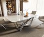 Edge Table à manger Edge bateau 200x100 cm céramique Onyx Champagne Spider acier plat inox graphite
