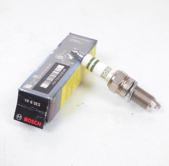 Bosch bougie voor motor Laverda 650 Formula 1996-1997 DCPR8E nieuw