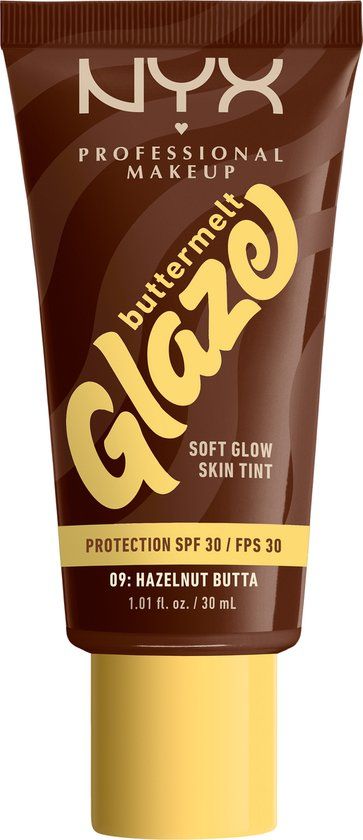 NYX Professional Make Up Buttermelt Glaze Hazelnut Butta Foundation - Tot 12 uur draagtijd - SPF 30 bescherming - 9 - 30ml