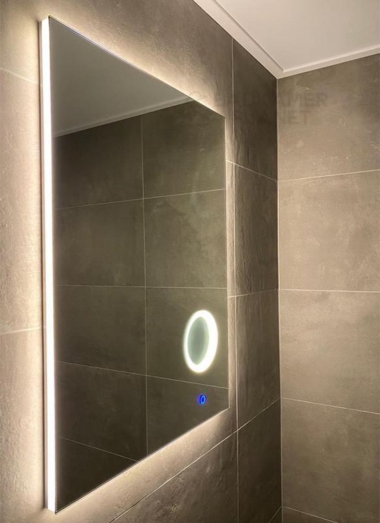 Sani Royal Badkamerspiegel met LED Verlichting en Make-up Spiegel - 80 x 58 cm - Rechthoek