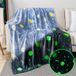 PAVILIA Glow in the Dark plaid, 50x60, ruimte planeet zachte, gezellige fleece deken, geschenkdeken voor jongens meisjes, warme donzige flanellen plaid voor kinderen, het hele seizoen