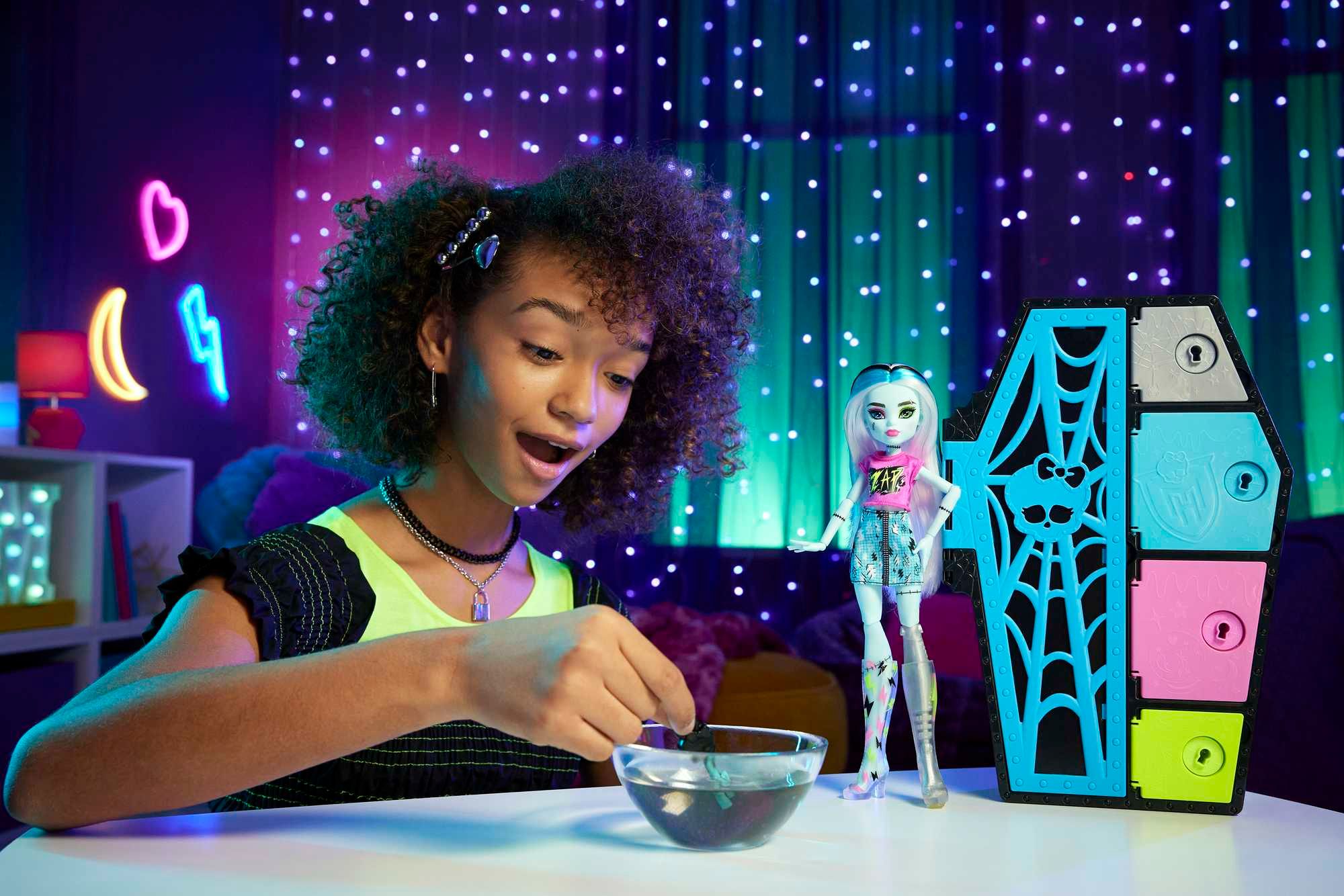 Monster High HKY62 Pop - Meerkleurig