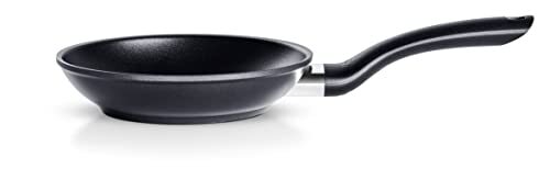 Fissler Cenit / snack pan (Ø 18 cm - 0,7 L) kleine steelpan van aluminium gecoat - voor noten, snacks, bacon