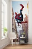 Komar Fotobehang - Marvel Spider-Man Swinging 100x250cm - Vliesbehang